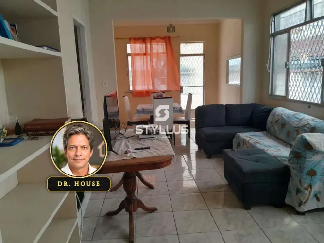 Casa Espaçosa com 3 Suítes, 2 Vagas e Anexo em Méier! M91J