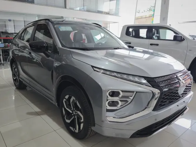 Mitsubishi Eclipse Cross HPE-S 1.5 16V 165cv Aut. 2026