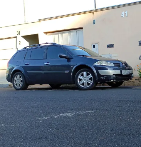 Renault Megane Grand Tour Dynam. Hi-flex 1.6 16V 2008
