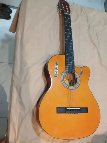 Violão Giannini