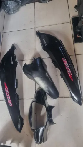 Vendo carenagem originais da biz 125