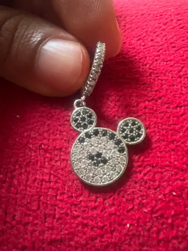Brinco mickey
