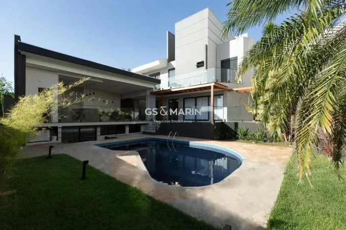 Casa à venda no Condomínio Royal Park, em Londrina