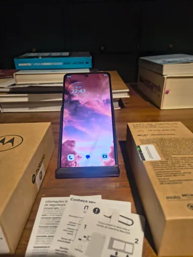 Celular Motorola Moto G84  