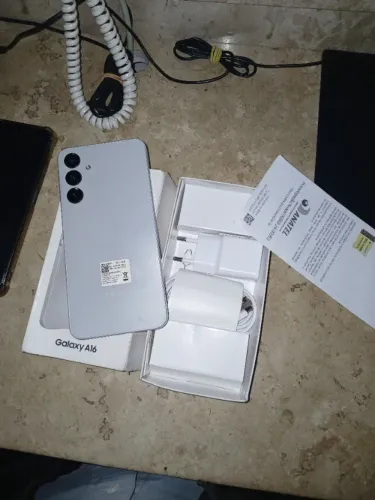Celular novo Samsung A16