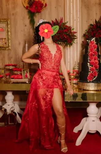 Vestido 2 em 1 - Macaquinho e saia removivel, Debutante, vermelho, P, 15 anos