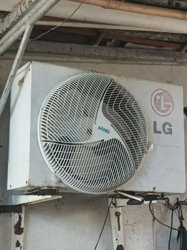 AR condicionado LG 9 mil btus 