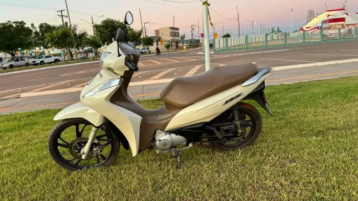 VENDE SE BIZ 125