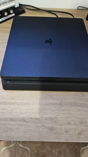 Ps4 slim