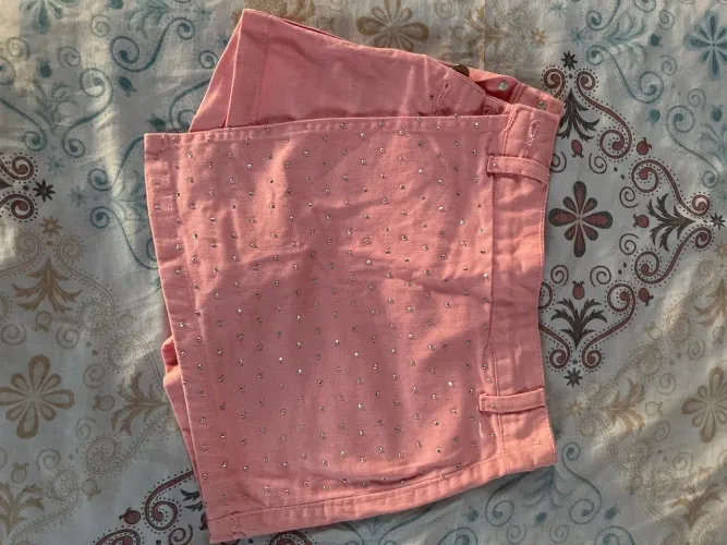 Short saia