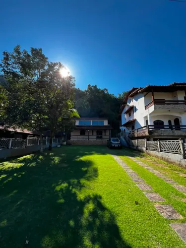 Carmen Imóveis aluga casa com 4 dormitórios na Fazenda Muriqui