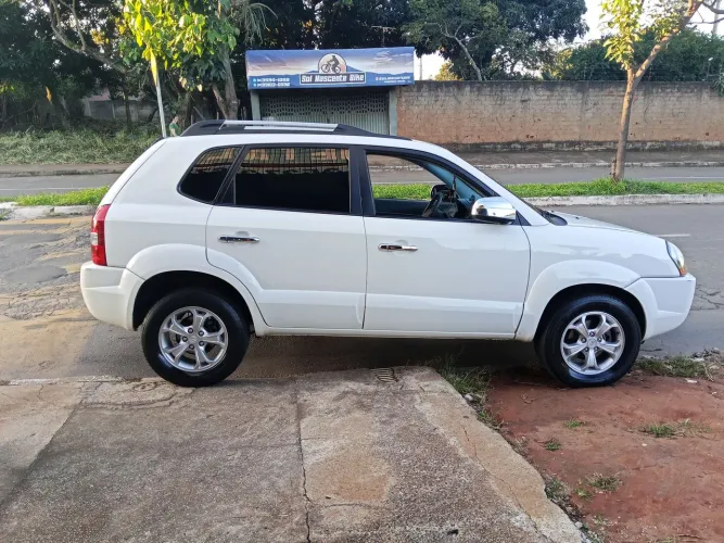 Hyundai Tucson 2.0 16V Flex Aut. 2016