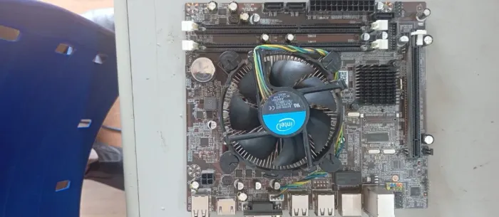 Placa mae LGA 1156 DDR3