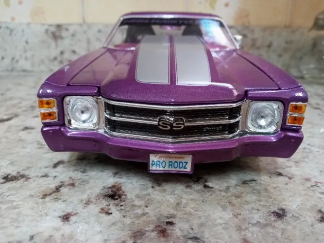 Chevrolet Chevelle Pro Rodz SS 454 Sport (1971) Lilás Raro - 1:18 - Maisto