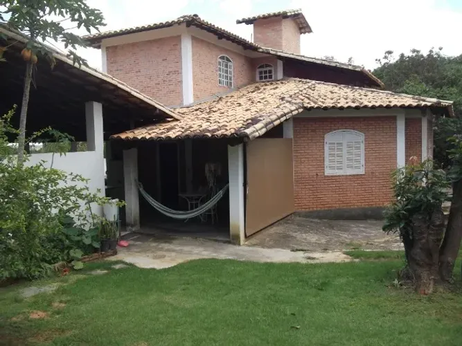 Condomínio, portaria 24 horas sitio de esquina medindo 2.000m²,Jaboticatubas.