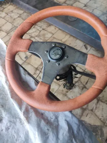 Volante Esportivo completo ver fotos Antigo Pequeno Fusca Marca Puma