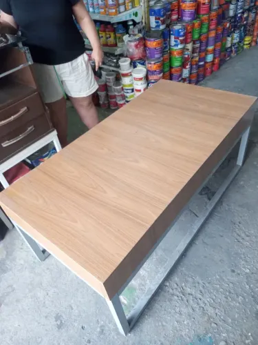 Mesa para expor produto