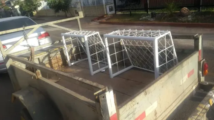 Golzinho de Futebol em Metal Pintado - R$750