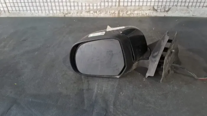 Retrovisor L E . Nissan Versa Auto 11/18