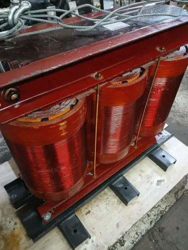 Transformador Trifásico 55 kva 220/380 V