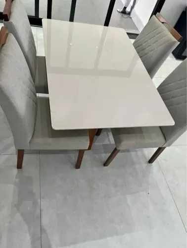 Mesa de madeira maciça com 4 cadeiras direto da fábrica (Frete grátis) 