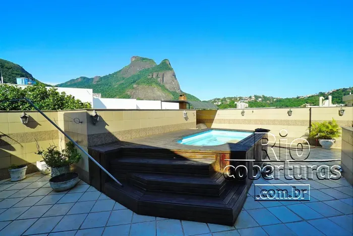 Cobertura à venda no Jardim Oceânico. Barra da Tijuca. Única.