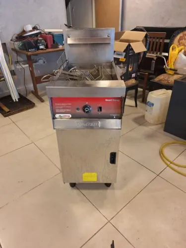 Fritadeira Industrial a gás Multifritas Smart Energy - 2 cestos
