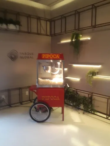 Faço eventos de pipoca retrô 