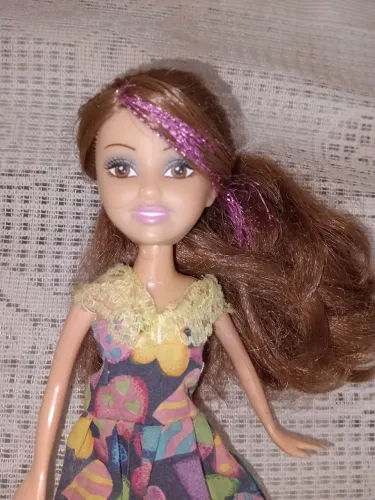 Boneca antiga tipo barbie sparkle girls
