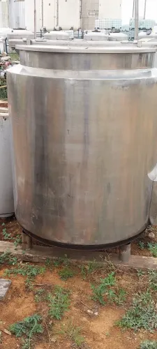 TANQUE EM AÇO INÓX POLIDO CAP. 600LTS