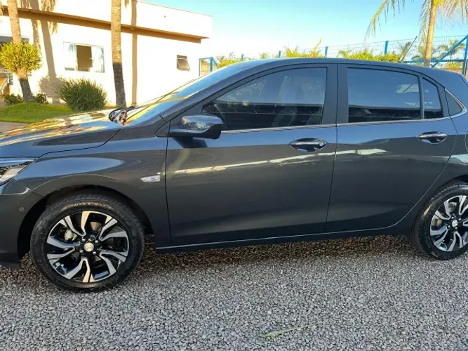 Chevrolet Onix Hatch Premier 1.0 12V TB Flex Aut. 4P 2025