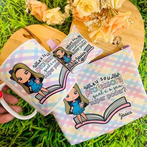 Kit Professora: Caneca, Necessaire e Chaveiro Personalizados e muito mais 