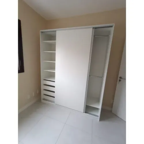 GUARDA ROUPA NOVO 100% MDF MEDINDO 1,50 COM PORTAS DE CORRER