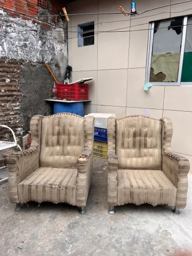 Poltronas vintages 100 reais