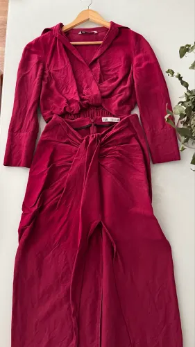 CONJUNTO SAIA E BLUSA LINHO ZARA P 