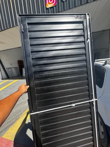 Portas de alumínio preto 60cm, 70cm ou 80cm - Direto da Fábrica!