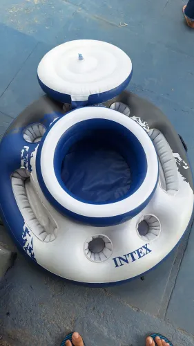 Refrigerador/Bar Flutuante (24 latas, Gelo e 5 porta-copos laterais) - Intex
