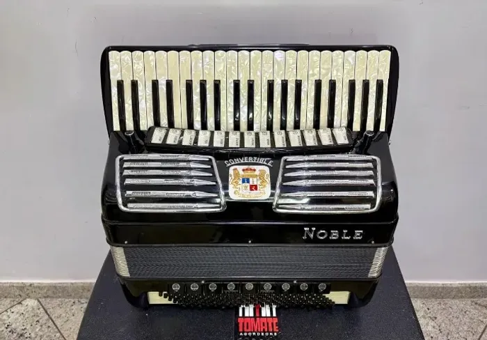 Acordeon Noble