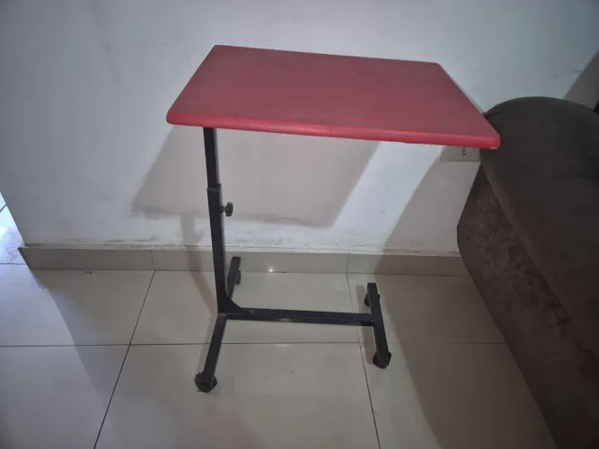 Mesinha para notebook 