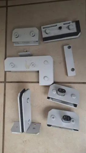 Ferragens para portas de vidro temperado