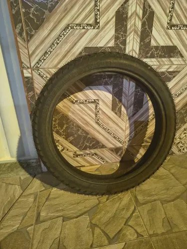 Pneu Pirelli dianteiro 19 Bros 160 Novo R$ 450,00