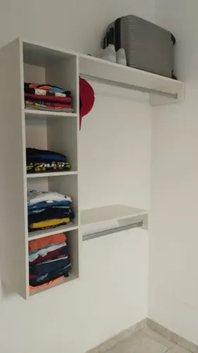 Mini Closet para lojas ou quartos 