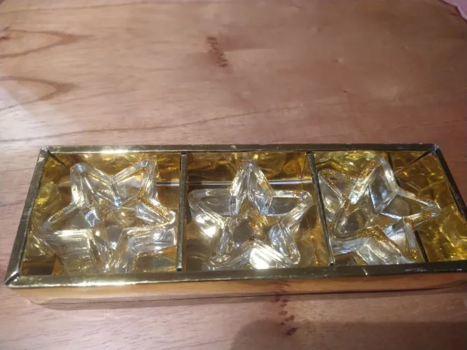 Potinhos de vidro em formato de estrela (3 unidades)