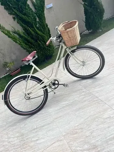 Bicicleta Aro 26 Marcha 7 Velocidades Retrô Bagageiro Cesta
