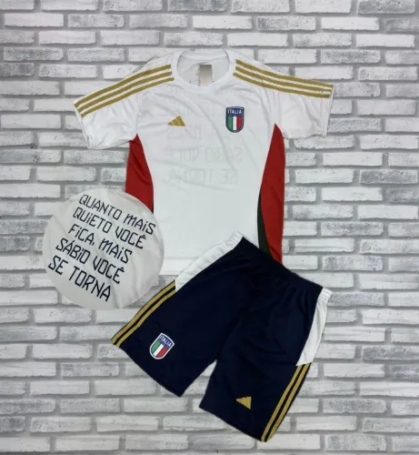 Roupas e acessórios