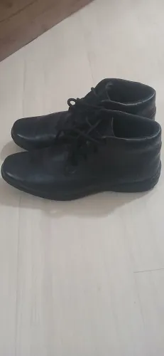 Sapato  estilo  meia bota