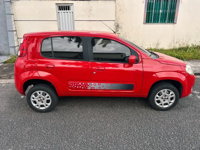 Fiat Uno Vivace Celeb. 1.0 EVO F.flex 8V 5P 2012