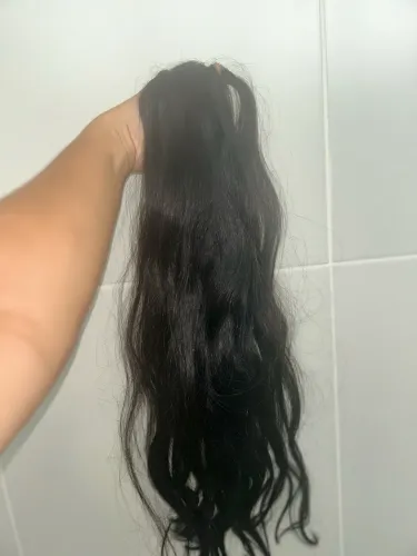 Cabelo 130 gramas liso ondulado preto, já  telado 