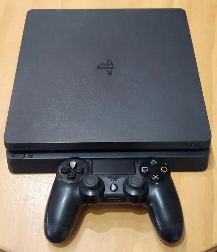 Super Oferta Black Friday! Play 4 Slim Hd 500gb apenas R$1400,00 no Pix