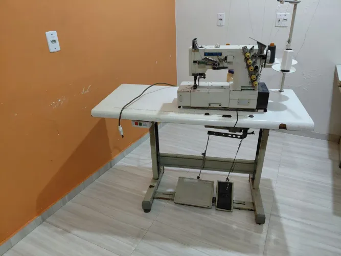 Maquina de costurar industrial galonera SEW STRONG